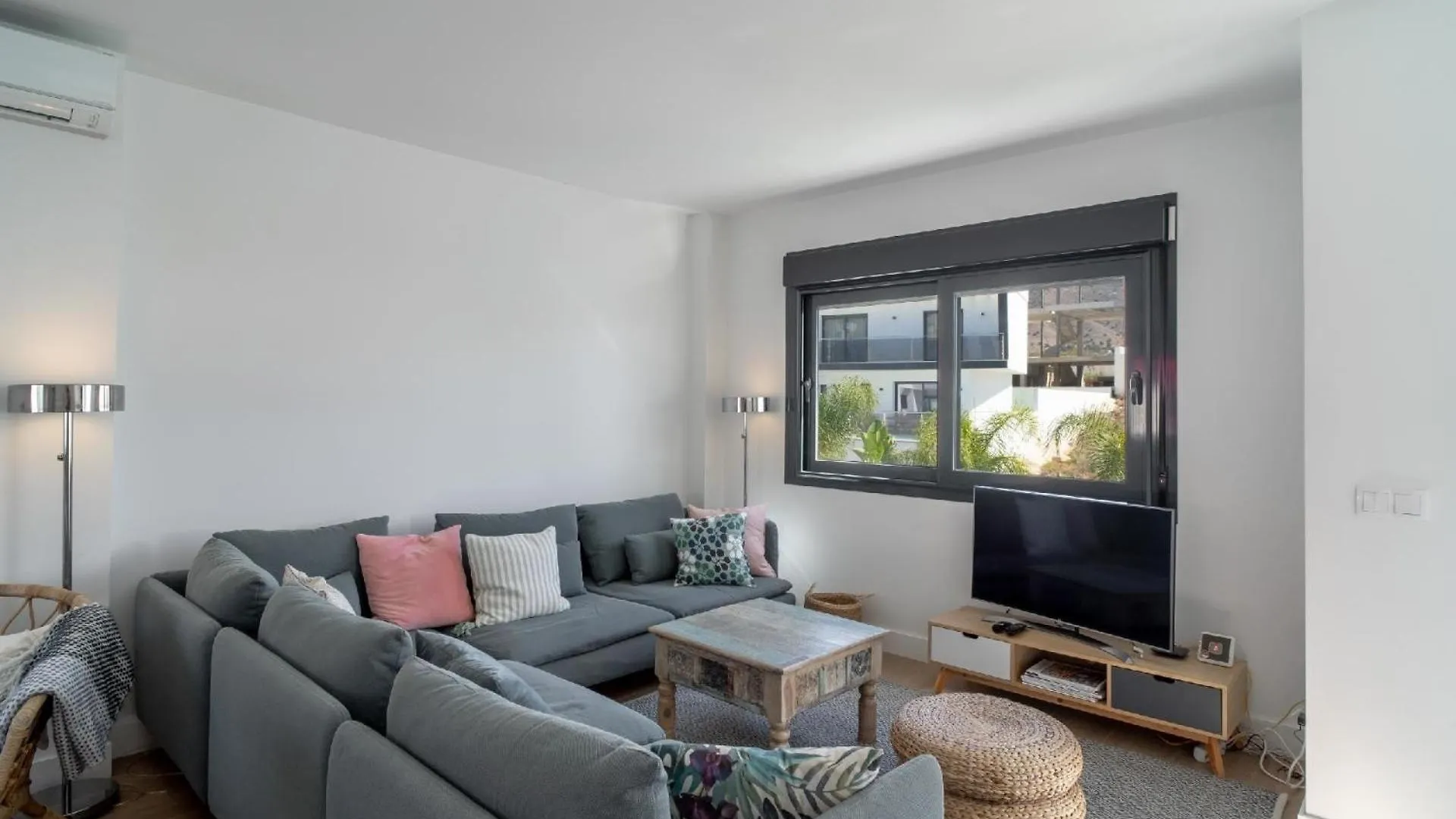 Ferienhaus Fuer 4 Personen Ca 130 Qm In Nerja, Andalusien Costa Del Sol Holiday home Nerja